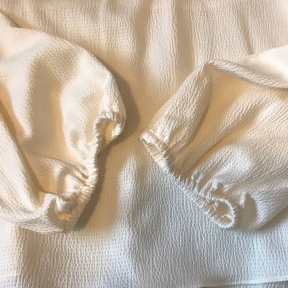 Michael Kors cream  blouse - Picture 4 of 8